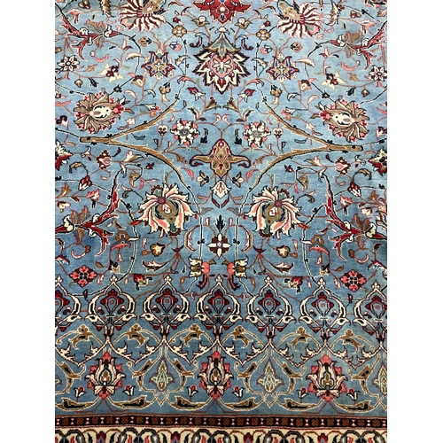 92 - VINTAGE PERSIAN MAHAL CARPET, 368cm x 271cm.