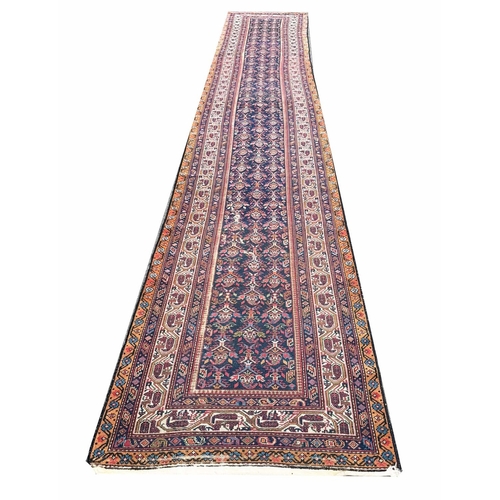 111 - ANTIQUE PERSIAN FEREGHAN LONG RUNNER, 505cm x 98cm.