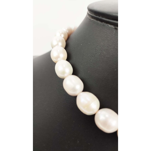 24 - A BAROQUE PEARL SINGLE STRAND NECKLACE, set with large 13mm to 15mm white pearls, AAA grade (approx.... 