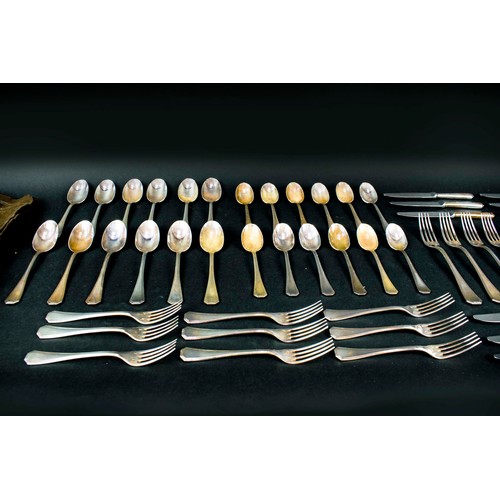 17 - A CHRISTOFLE 'AMERICA' SILVER PLATED CANTEEN OF CUTLERY, comprising 12 dinner knives, 12 dinner fork... 