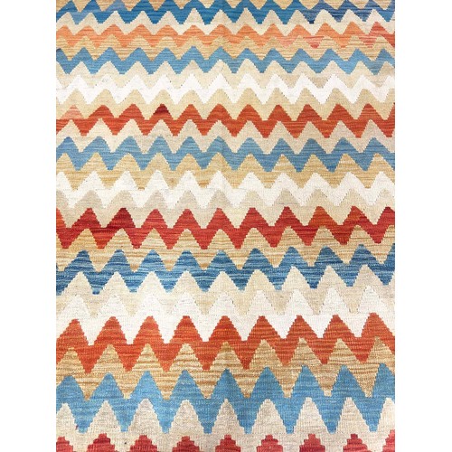 100A - CONTEMPORARY ANATOLIAN KILIM, 288cm x 204cm.