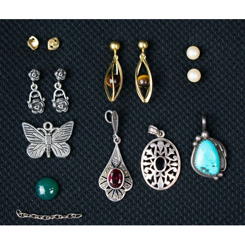 15 - A COLLECTION OF ASSORTED EARRINGS AND PENDANTS, including turquoise pendant, synthetic ruby pendant,... 