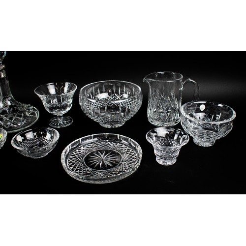 16 - WATERFORD GLASSWARE, a large collection comprising six champagne flutes, six white wine glasses, twe... 