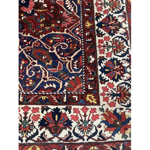 75 - BAKTIARI CARPET, 435cm x 288cm.