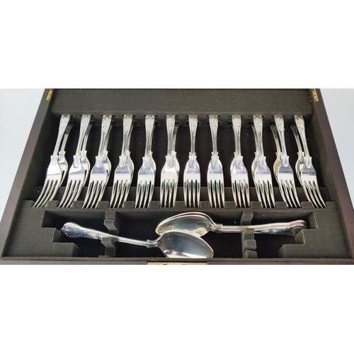 46 - HARRODS SILVER PLATED CANTEEN OF CUTLERY, in the Kings Pattern, EPNS A1, comprising twelve place set... 