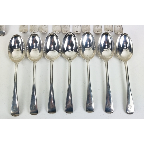 10 - A PART CANTEEN OF STERLING SILVER CUTLERY, London 1921, comprising ten dinner forks, ten table spoon... 