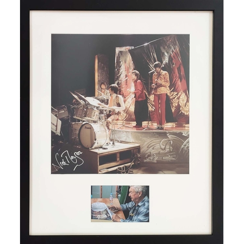 60 - PINK FLOYD SIGNED 1967 PHOTO BY NICK MASON (DRUMMER), with photo of Nick Mason signing this photo 1/... 