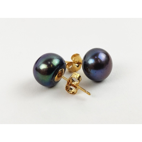 26 - TWO PAIRS OF 9CT GOLD STUD EARRINGS, one pair with 8mm peacock coloured pearls, the other pair with ... 