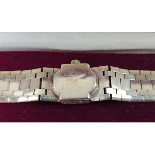 32 - A ROTARY 9CT GOLD LADIES COCKTAIL WRISTWATCH, circa 1970, with a 21 jewelled Swiss movement, rustica... 