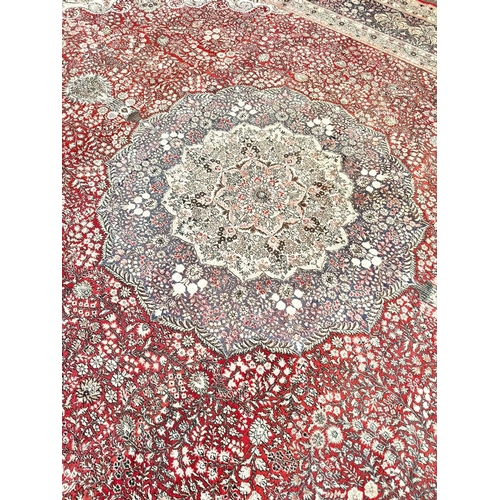 141 - FINE PURE SILK HEREKE DESIGN CARPET, 410cm x 310cm.