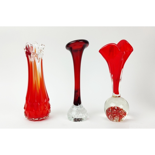 24 - MURANO AND CZECH GLASS CENTERPIECES, a collection of seventeen, largest 30cm H. (17)