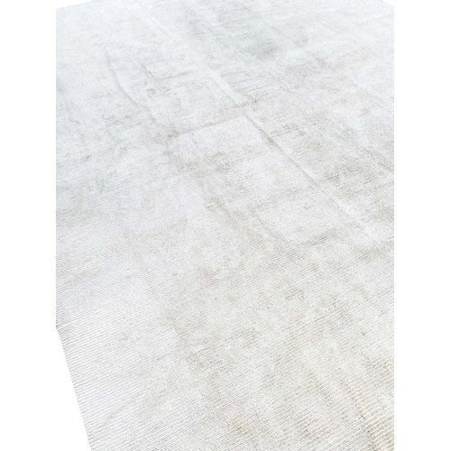 402A - THE RUG COMPANY CARPET, 370cm x 280cm, wool and silk.