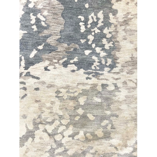 586 - CONTEMPORARY SILK AND WOOL CARPET, 301cm x 244cm.