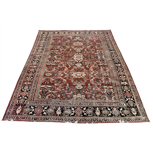 124 - ANTIQUE MAHAL CARPET, 295cm x 227cm.