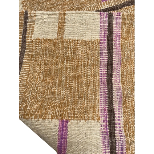 121 - SCANDINAVIAN DESIGN KILIM, 300cm x 208cm.