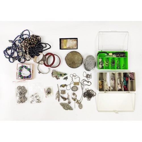 46 - COLLECTION OF ASSORTED SILVER AND COSTUME JEWELLERY, including earrings, necklaces, black bead neckl... 