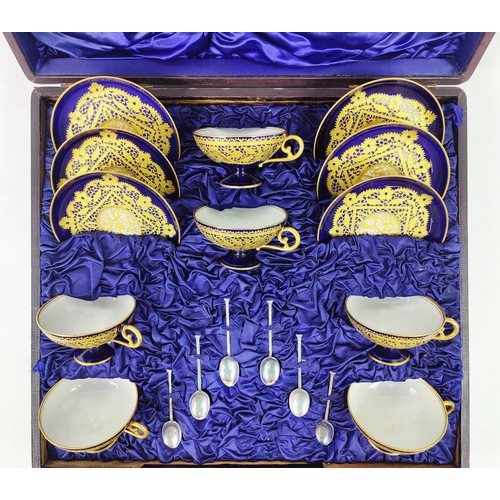 16 - SALVIATI VENEZIA TEA SERVICE, early 20th century, comprising six cups, six saucers and six silver co... 