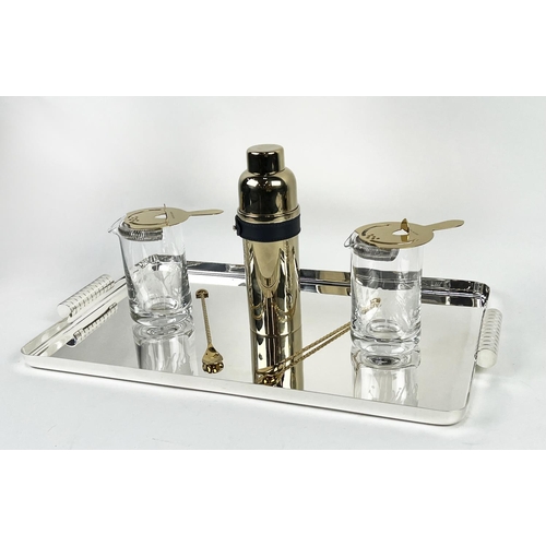 18 - RALPH LAUREN COCKTAIL SET, to include a Montgomery large tray, two Garrett mixing glasses and a Wyat... 