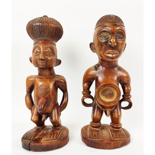 4 - A PAIR OF IBEOI DOLLS (Nigeria), 30cm H. (2)