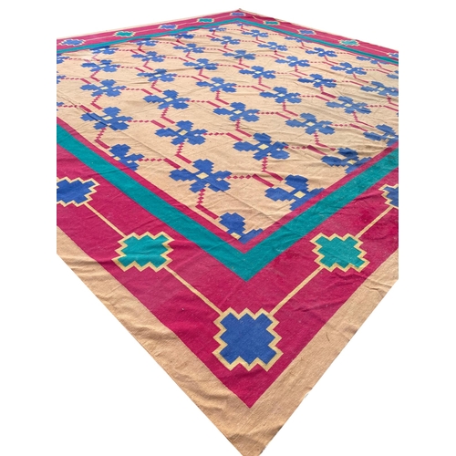 103 - MOROCCAN DESIGN DHURRIE, 490cm x 470cm.