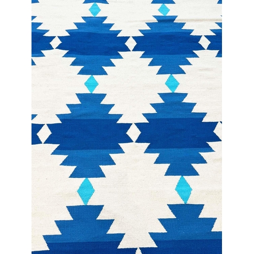 110 - INDIAN COTTON DHURRIE, 275cm x 170cm.