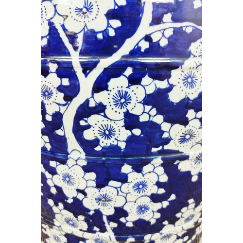 214 - TABLE LAMP, of substantial proportions barrel form with blue and white floral decoration.