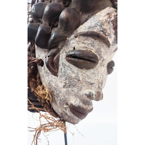 8 - A GUERE MASK, Ivory Coast, 45cm H.