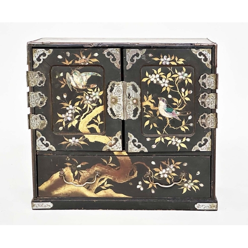 367 - 'BIRD' TABLE TOP CABINET, 19th century Chinese Quing dynasty gilt lacquered and mother of pearl inse... 