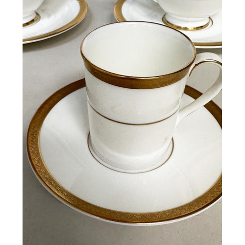 125 - DINNER SERVICE, English Fine Bone China Royal Doulton 'Royal Gold', a large dinner service including... 