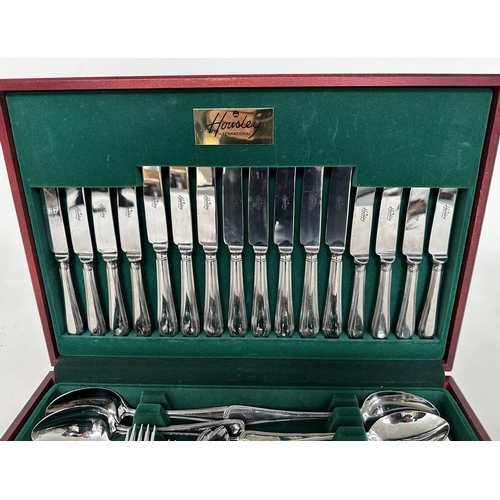 132 - CANTEEN OF CUTLERY, Housley International eight place setting cased approx 88 pieces.