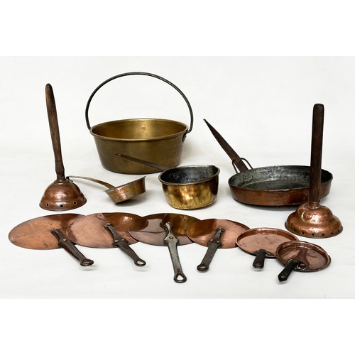 137 - EARLY COPPERWARE/KITCHENWARE, a 19th century brass preserving pan, three saucepans and six lids and ... 