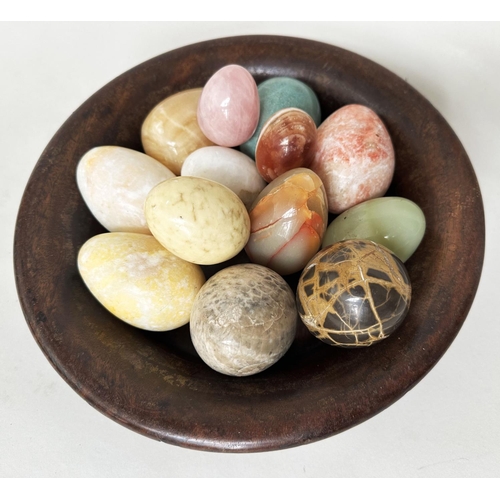 188 - MARBLE EGGS, specimen marbles in a turned wooden bowl, approx 12, largest 7cm H, bowl 28cm D.