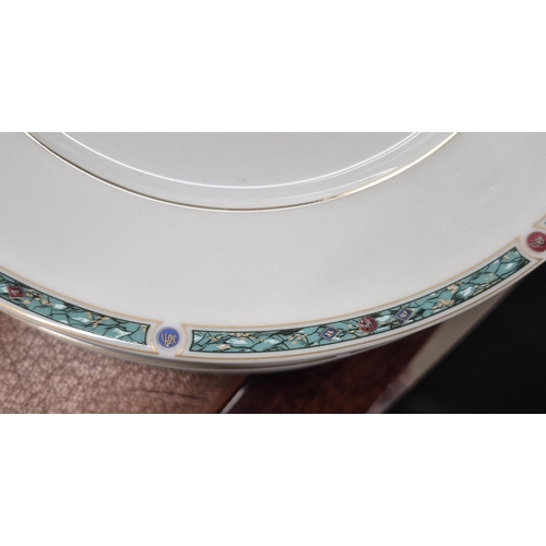 21 - HAVILLAND LIMOGES 'CHATELAINE VERT' PART DINNER  TEA AND COFFEE SERVICE, including dinner plates, si... 