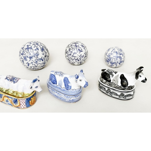 557 - BLUE/WHITE CERAMICS, three early 19th century Dutch crackle glazed blue/white graduated balls, toget... 