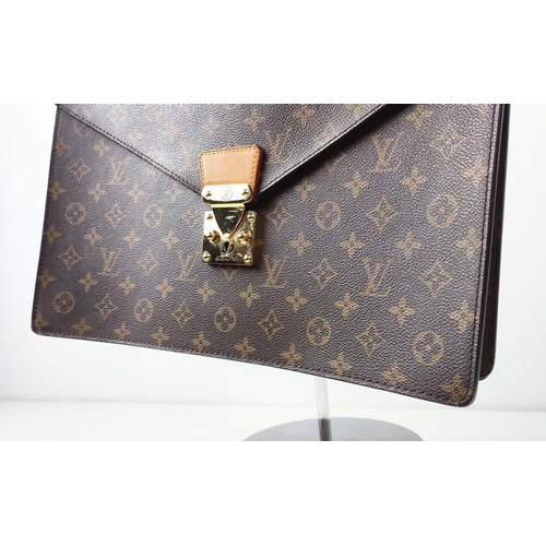 32 - LOUIS VUITTON AMBASSADOR BRIEFCASE, monogram coated canvas with leather trims and handle, detachable... 