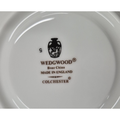 87 - WEDGWOOD COLCHESTER DINNER SERVICE, comprising 12 dinner plates, 12 salad plates, 12 bread plates, 1... 