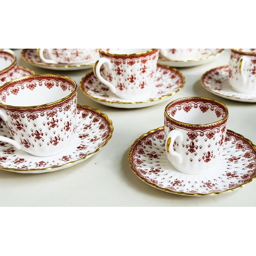 282 - DINNER SERVICE, English fine bone China Spode fleure de lys, a very extensive service including appr... 