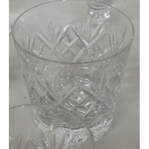 286 - DRINKING GLASSES, head crystal a large selection, 52 pieces approx. (Qty)