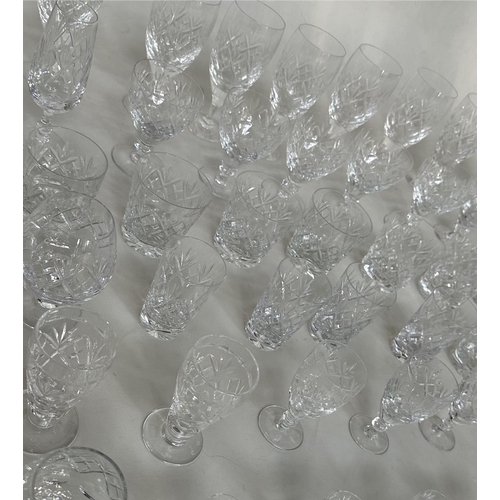 286 - DRINKING GLASSES, head crystal a large selection, 52 pieces approx. (Qty)