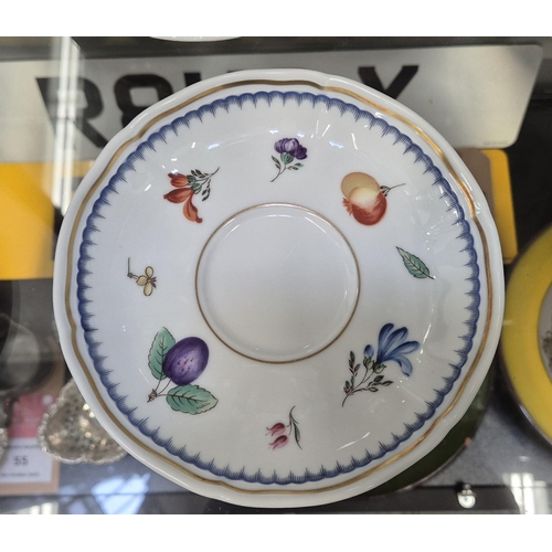 56 - RICHARD GINORI PART TEA SET, 'Italian fruit'  pattern comprising ten tea cups and saucers with two s... 