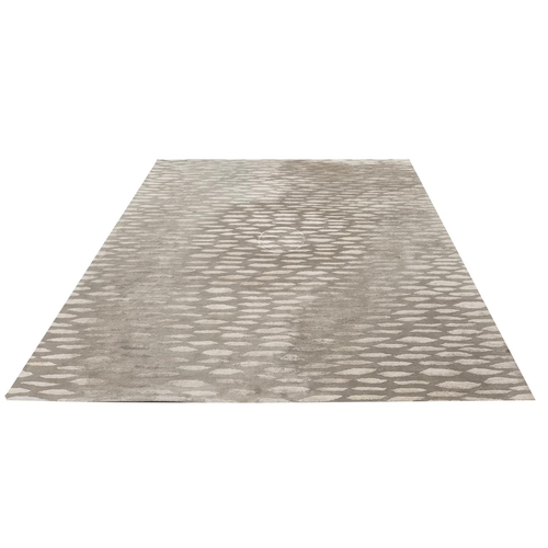 541 - RUG, patterned finish design, 250cm W.