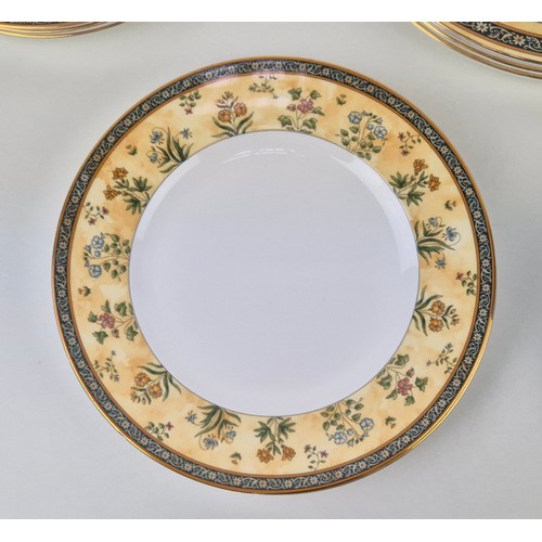 553 - PART DINNER SERVICE WEDGWOOD INDIA, comprising 8 dinner plates, 8 side plates, 8 small plates, 8 cup... 