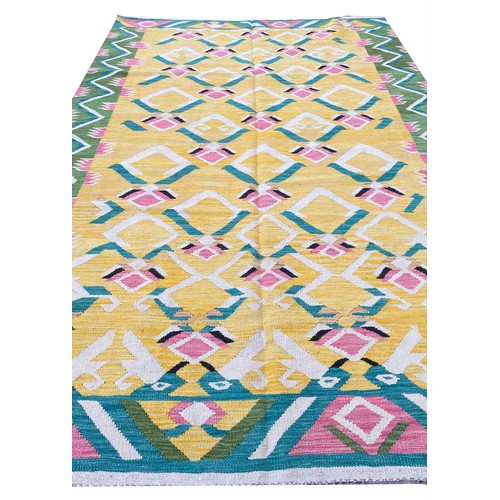 109 - CONTEMPORARY ART DECO DESIGN KILIM, 300cm x 200cm.