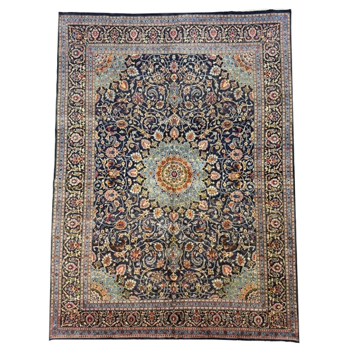 100 - FINE VINTAGE PERSIAN CARPET, 400cm x 292cm.