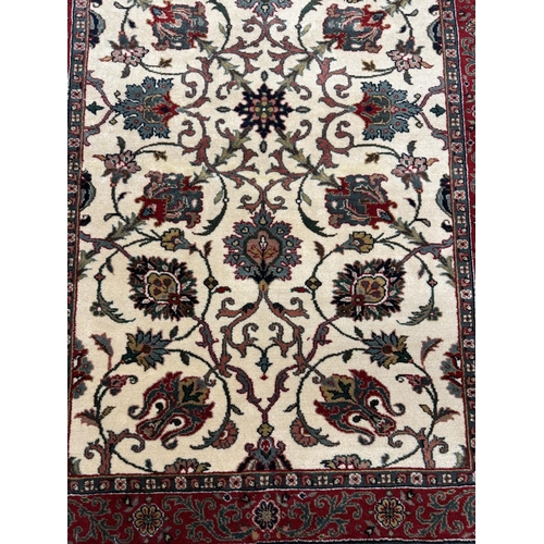 120 - TABRIZ DESIGN RUG, 152cm x 94cm.