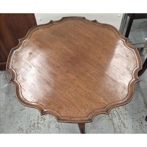 159 - GEORGE III MAHOGANY TILT TOP TRIPOD TABLE, pie crust top raised on a column, with bird cage mechanis... 