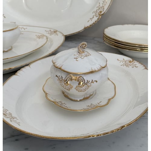 144 - MAPLE & CO LONDON PARIS DINNERWARE, Italian retailed by Maple & Co, white porcelain and gold includi... 