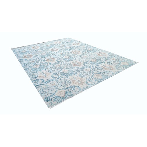 134 - FINE WILLIAM MORRIS DESIGN CARPET, 431cm x 303cm.