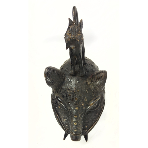 11 - BENIN LEOPARD BRONZE HEAD (Nigeria), 35cm H.