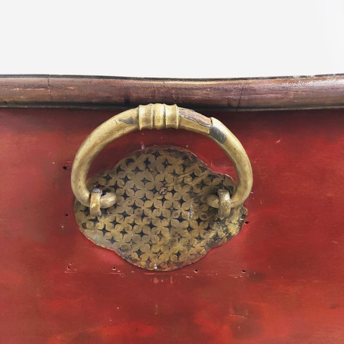 195A - CHINESE RED LACQUER MILITARY CHEST, 18th century, rare painted camphorwood with brass fittings, 60cm... 